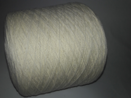 пряжа LANECARDATE, art.LAMORA, 75%-superfine wool,25%-ангора молочный цвет, Италия ― Вязалка